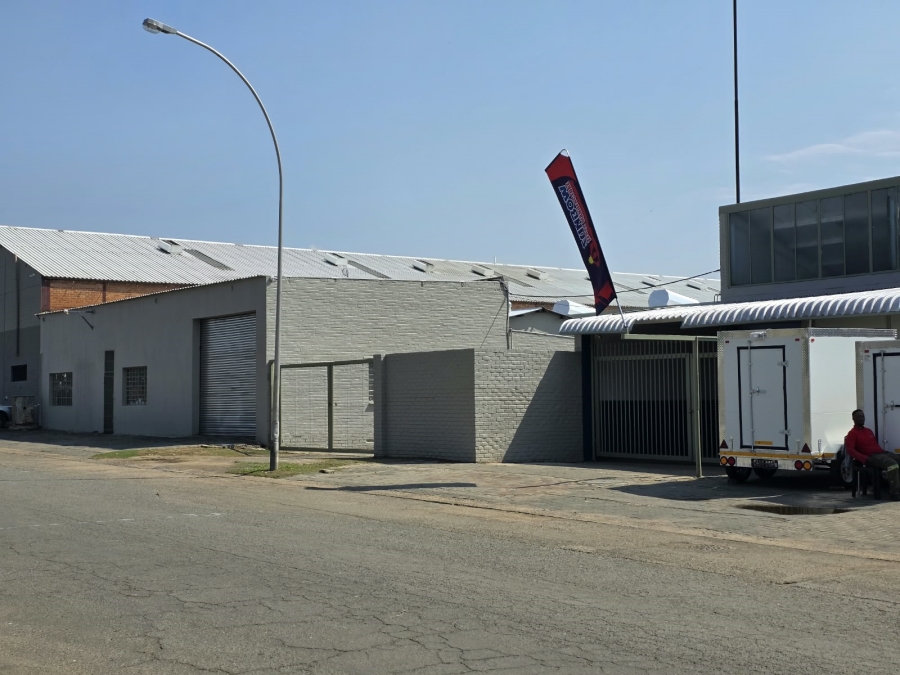 To Let Commercial Property for Rent in Oos Einde Free State